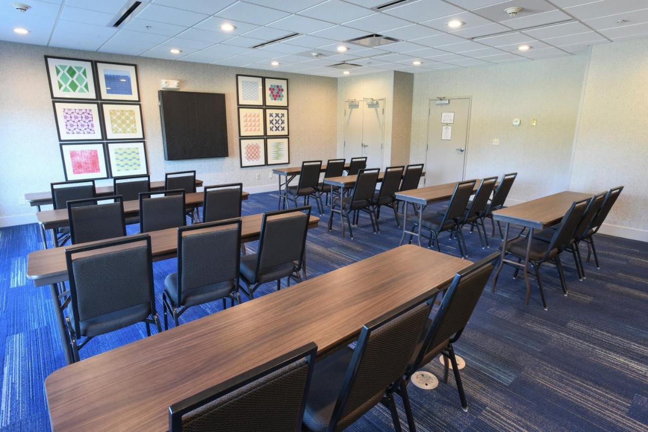 Holiday Inn Express Hotel & Suites Richwood - Cincinnati South By Ihg Buitenkant foto