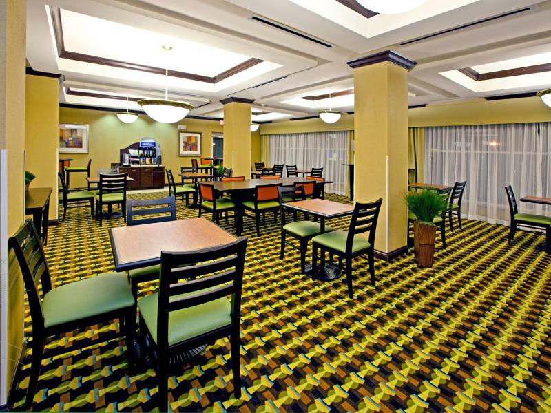 Holiday Inn Express Hotel & Suites Richwood - Cincinnati South By Ihg Buitenkant foto